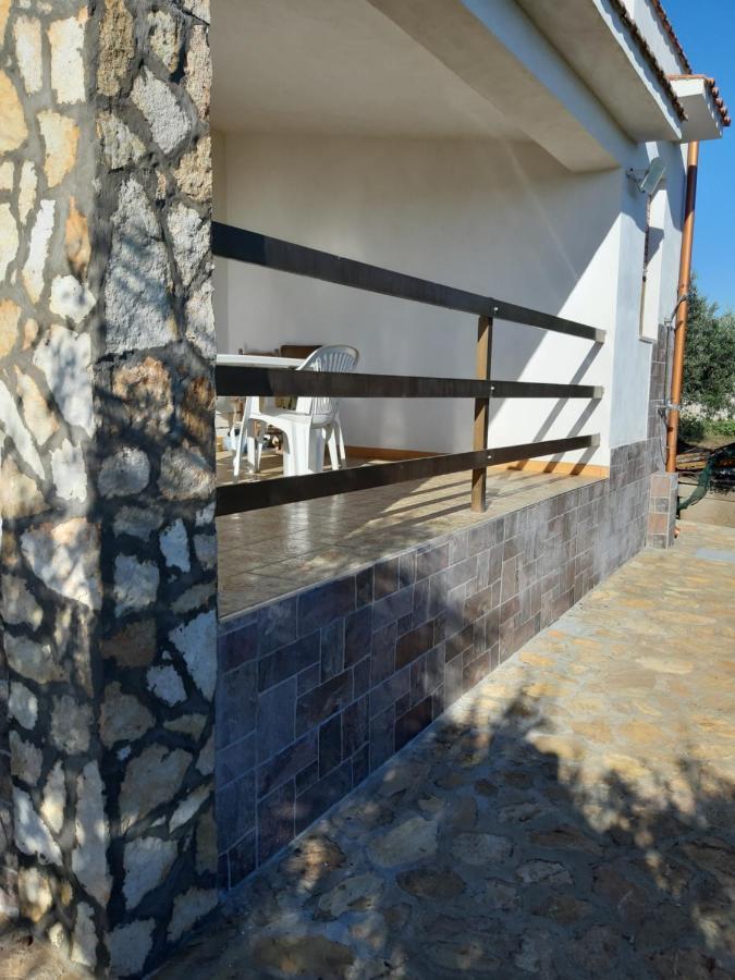 Casetta Relax Da Antonio Menfi Exterior foto
